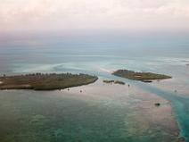 IMG_0497-1 Iles de l'archipel durant notre vol vers Cayo Largo